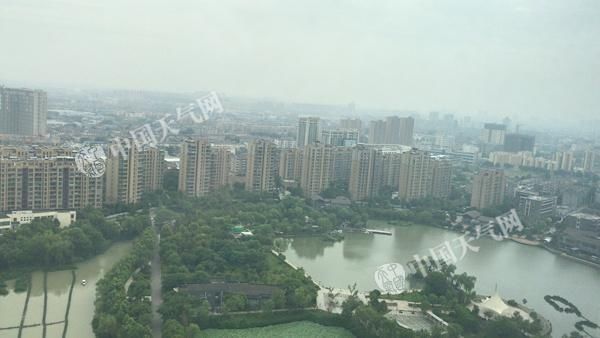 湘鄂苏皖等地有大到暴雨 华南闷热持续