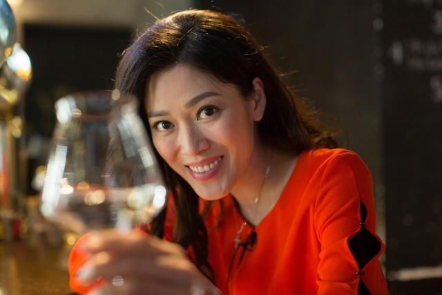 初三赤口林淑敏狠评大小姐:她不过是个会打扮