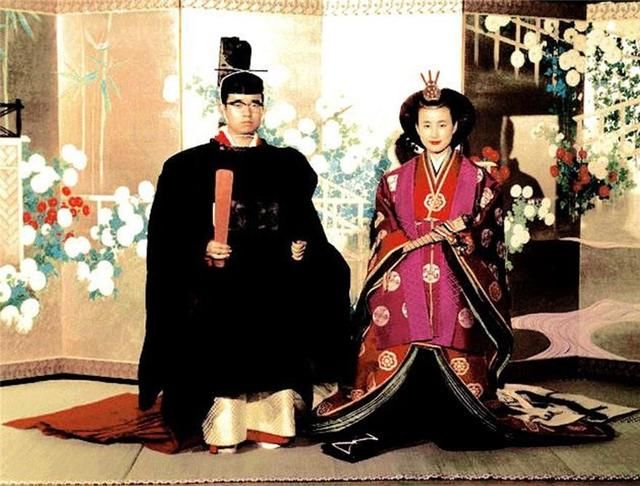 日本人评出亚洲历史最强王朝,日本的菊花王朝