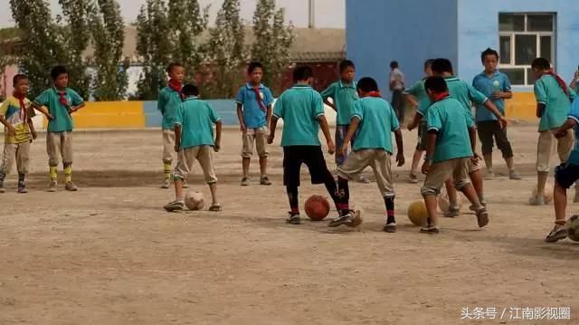 新疆足球,中国足坛不能忽视的力量!孩子们踢得