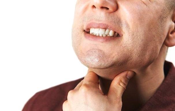 长时间嗓子干痒,咳嗽,每天喝2杯养肺水,肺越