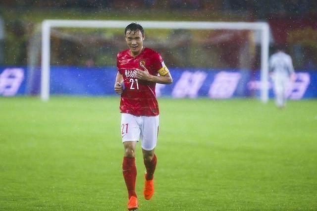 中超限薪令打击最大的是恒大 7冠王未来称霸希