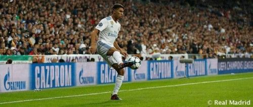 未来可期!阿什拉夫完成自己的欧冠首秀