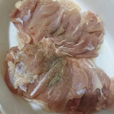 养生照烧鸡腿墨米饭