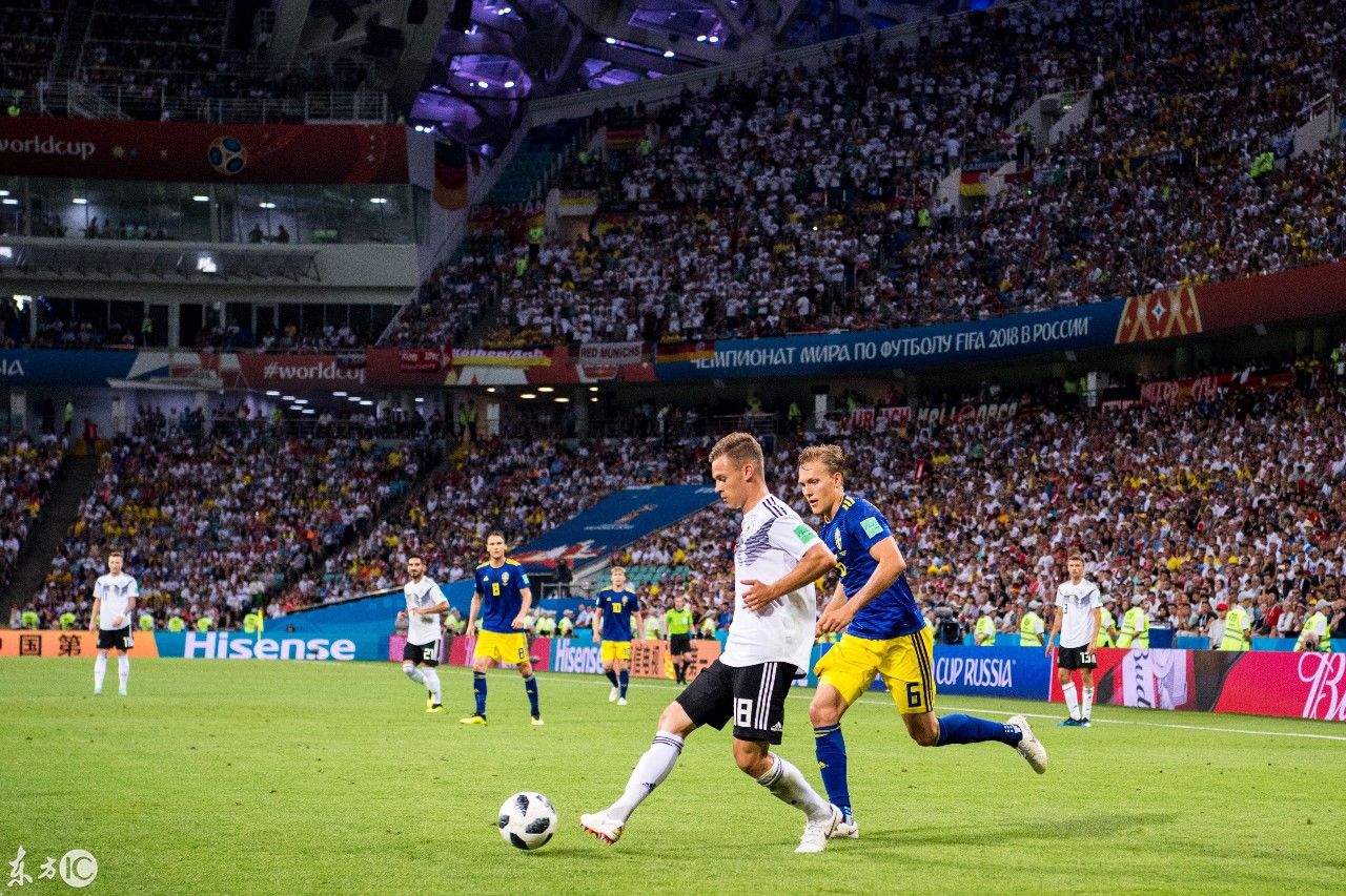 世界杯小组赛,德国队2:1战胜瑞典队,场上场下精