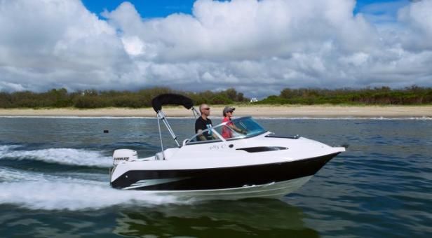 海底？山洞？这个夏天最燃的玩法！惊险刺激啊！