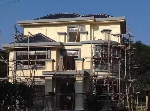 建房：28万建高颜值农村别墅，秒杀商品房，建好后老父亲很骄傲！