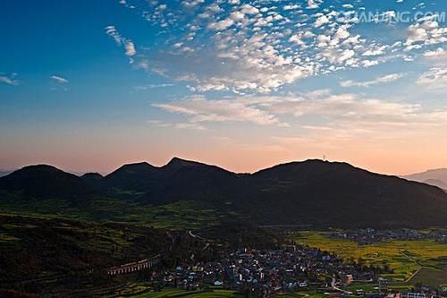 去越南旅游一周需要带多少钱?为什么说玩十五