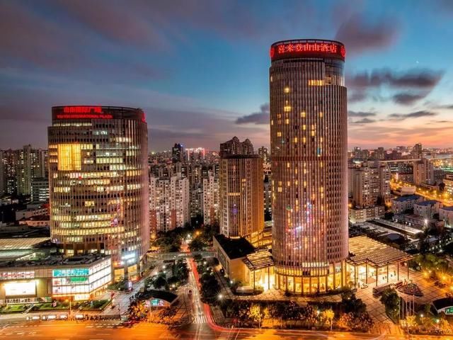 假期比平日还便宜？逮住羊毛使劲薅！