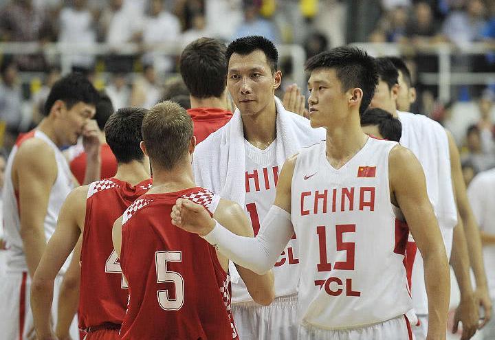 上海男篮中于更换外援了