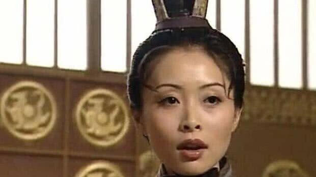 谁能想到,“琵琶精”嫁给了“杨戬”,44岁了还像个少女 亚洲城娱乐手机登录