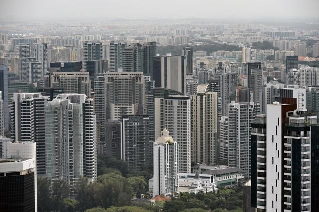 近日，马云表示对房地产未来的发展因素有三方面