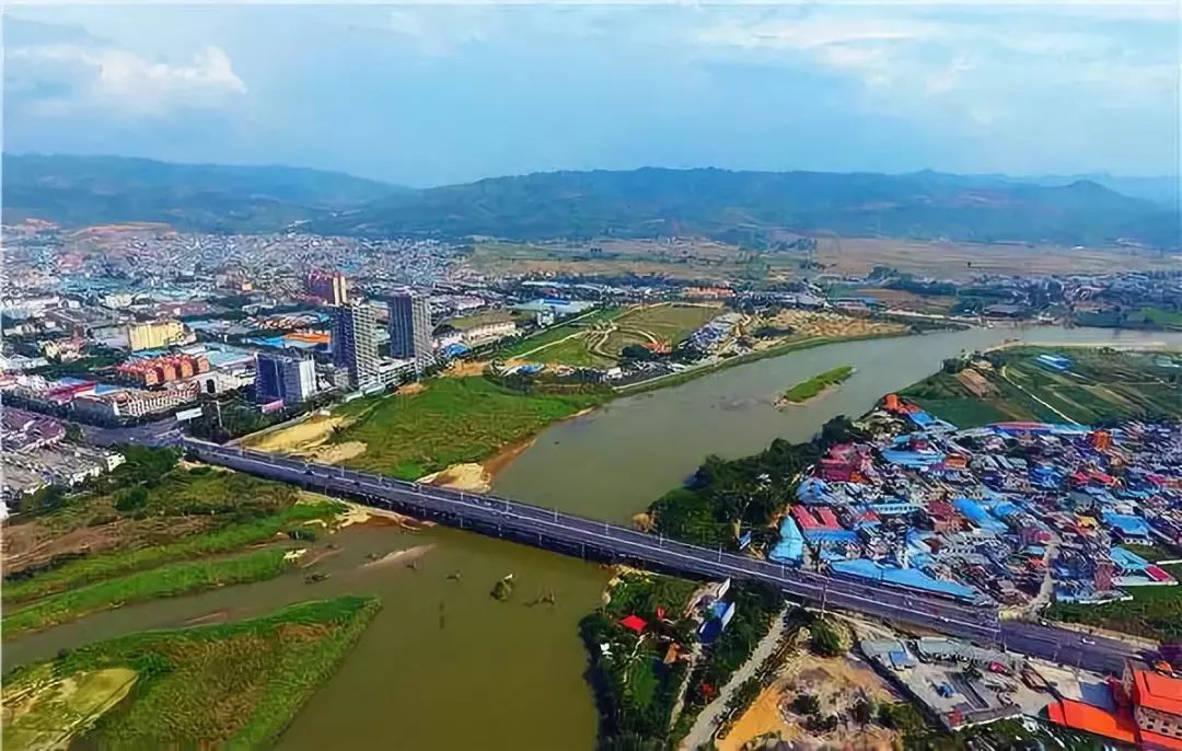 姐告GDP_中国gdp增长图