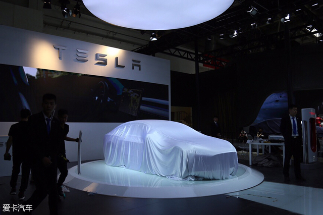 爱卡狗仔队 2018北京国际车展隔布猜车_【快