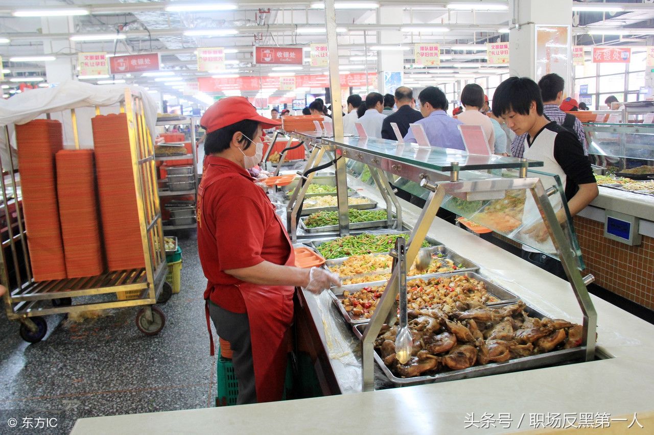 佛山某陶瓷厂:饭堂免费管吃饱!员工意见好大:猪和老板都不来吃