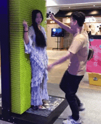搞笑GIF:以你的眼光来看,喜欢哪个伴娘? tb0004通博