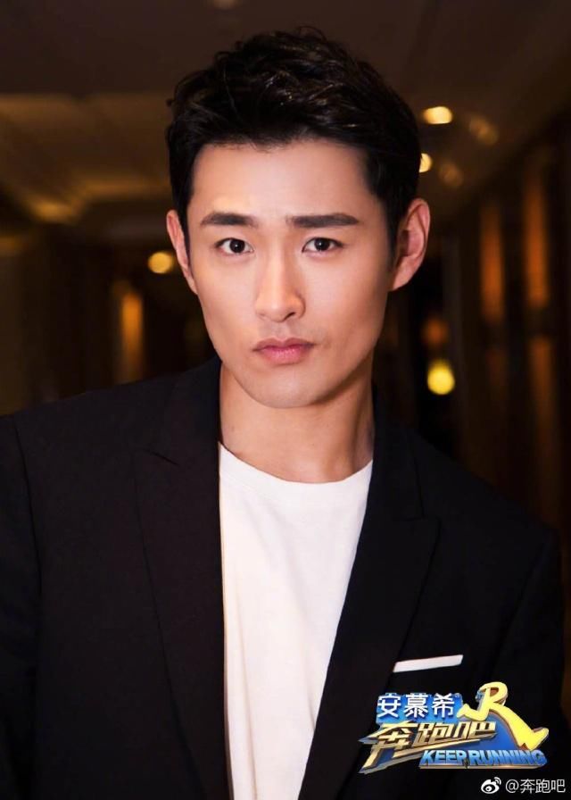 回应离开跑男说了什么 邓超为什么离开跑男他