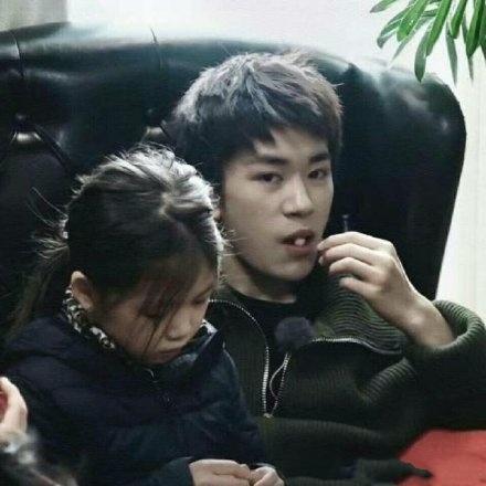 千衬衣羡慕一个叫李a衬衣的女生,只因为千玺太头像白纸鹤女生女孩图片