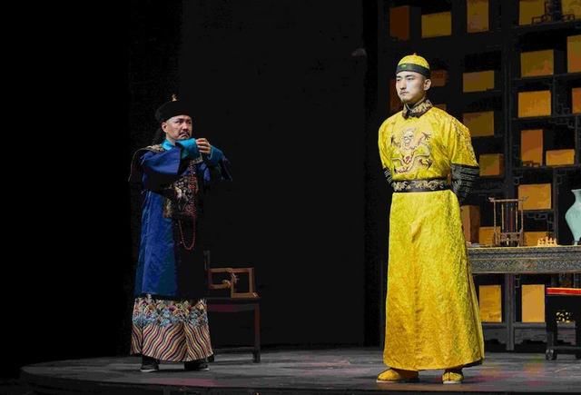 看了很多古装剧,很好奇清代的四品官员相当于