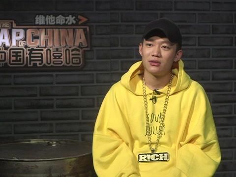 最近与李小璐深受非议的PGone到底是谁?_【今日爆点】