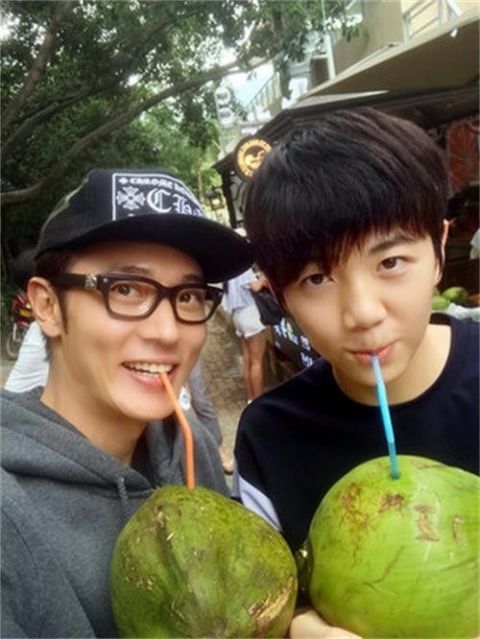 全民暖男 东方彧卿 张丹峰,深得继子心,如今一家