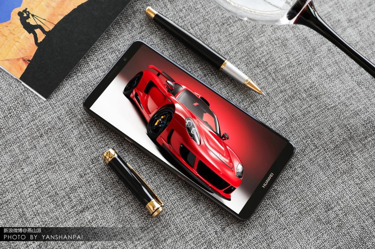 华为Mate 10 Pro高清图赏,颜值之外这几方面彰