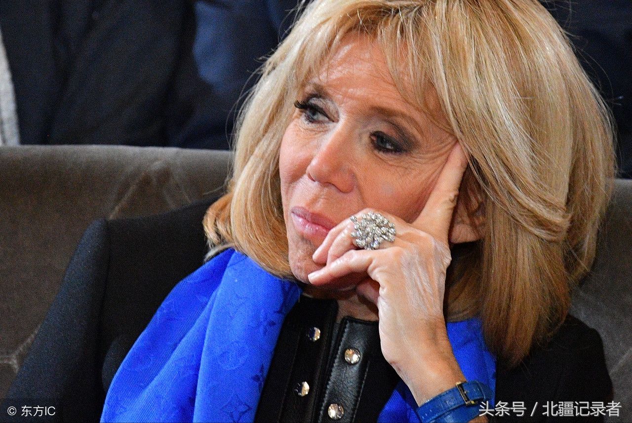 她将小24岁老公由学生培养成总统,被赞:史上最旺夫的女人
