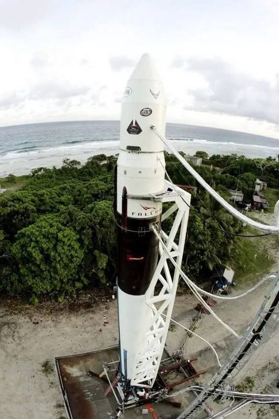 荣光与低谷:重温马克思和他的 SpaceX