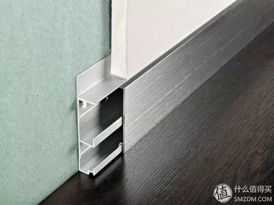 低预算旧房翻新｜一根木质踢脚线多长？南京业主必看的省钱安装攻略