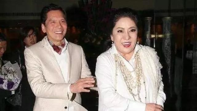 向华强陈岚结婚35年,为何依旧恩爱如初,恨不得