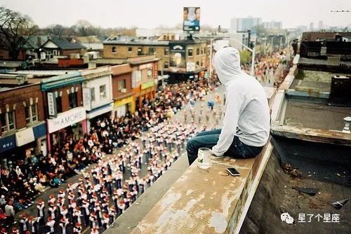 2.27日星座运势预报:水瓶用心交流，射手胡思乱想