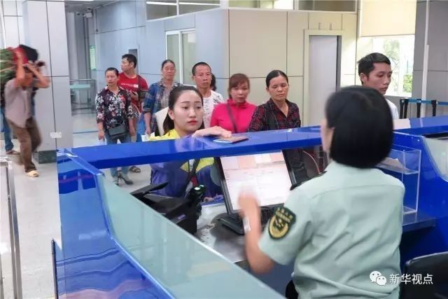 近万越南人每天跨国来广西上班,赚钱多多!