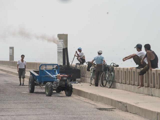 看看人家朝鲜的高速公路，有4个特点