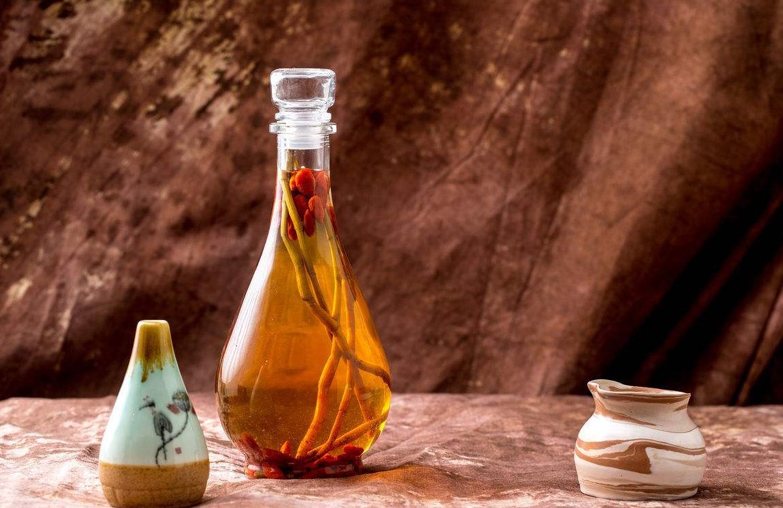 重庆居民喝自配药酒中毒,其实是你的姿势不对