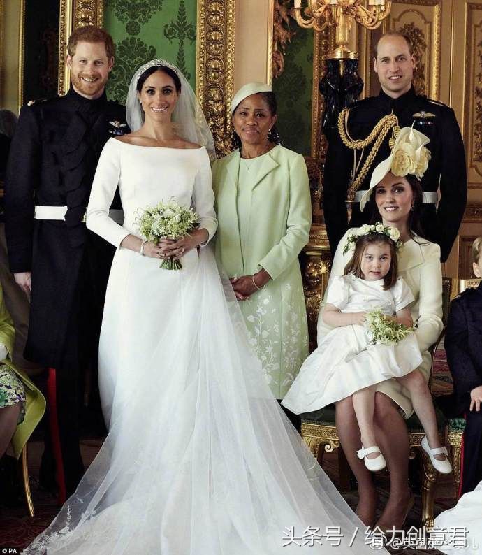 英国王室公布了哈里王子和梅根婚礼的官方结婚