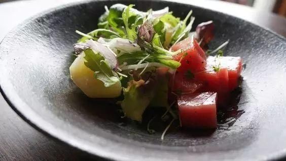 你和美食博主之间,可能只差了这几个摆盘技巧