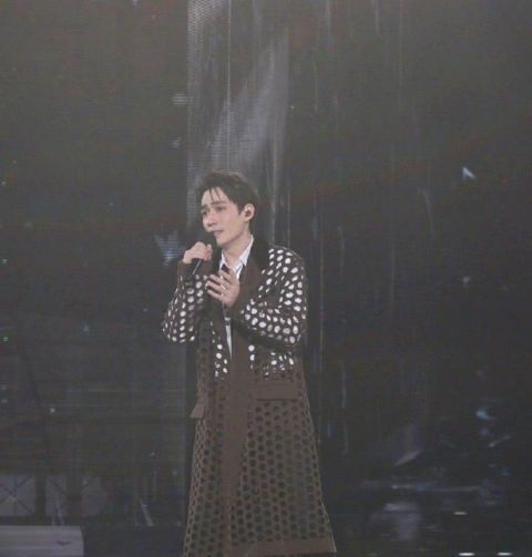 朱一龙唱的追梦人