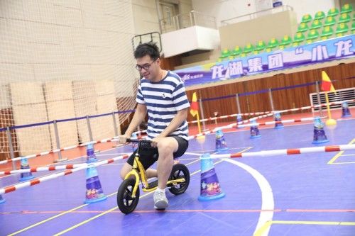 低头族低龄化如何解决?广州龙湖小龙人计划有