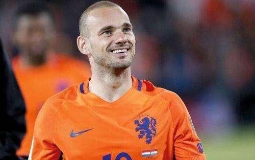 斯内德告别荷兰国家队 职业生涯遗憾离场