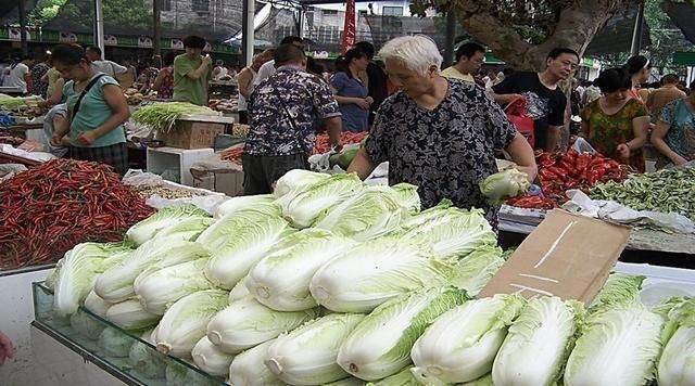 十年后，100万人民币会贬值成多少钱?万万想到