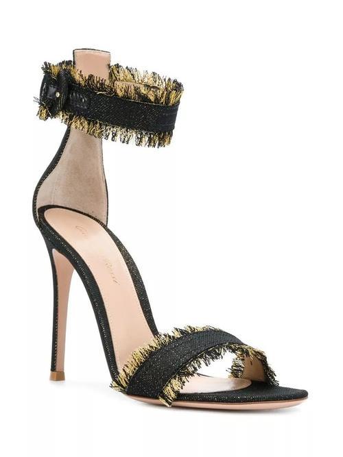 什么是流苏设计 t01317d8682608438c8.jpg