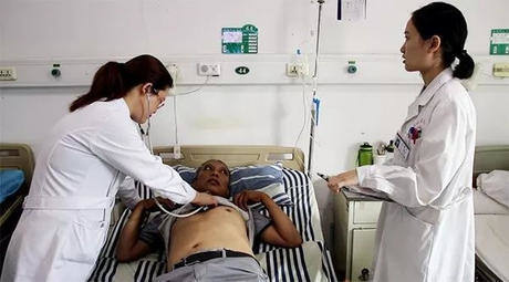 河北中医肝病医院:长期大量饮酒,极易引发酒精