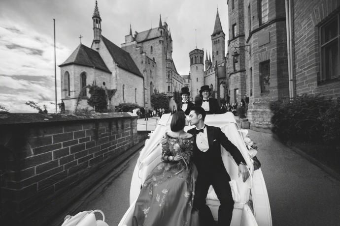 结婚两周年!张歆艺袁弘婚礼接亲照曝光