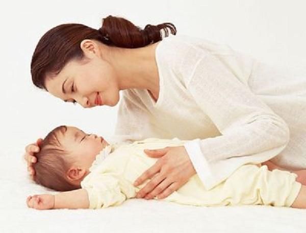 孩子晚睡的四大危害,有两种无法挽救,最迟这个