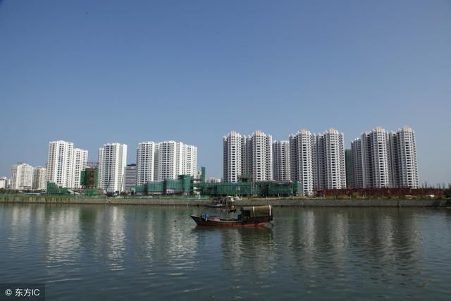 海南楼市暴风雨来了 中介和开发商谁先死