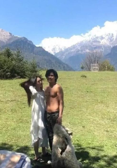 郭碧婷小肚隆起怀孕了?郭碧婷已单方面作出回