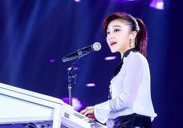 相恋12年，结婚两年却离婚，玖月奇迹的爱情给我们讲了一个大道理