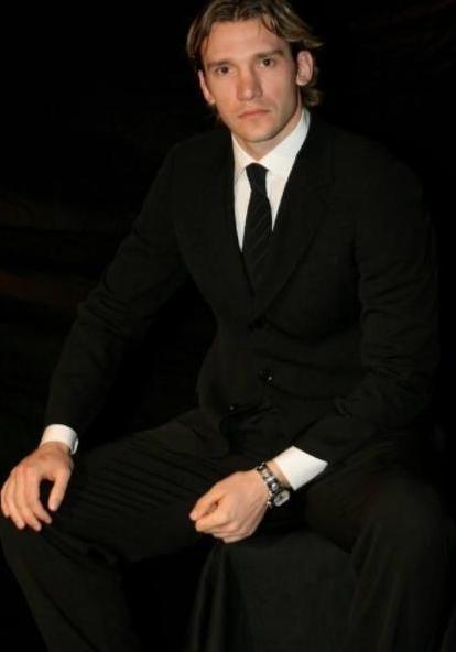 史上最帅的十大足球球星,C罗不是第一,你猜猜