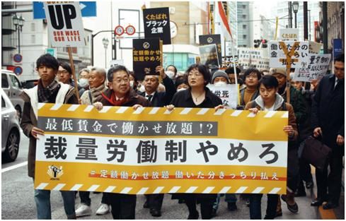 安倍删了个巨得罪人的法案，但日本人还在求：麻烦把安倍晋三删了