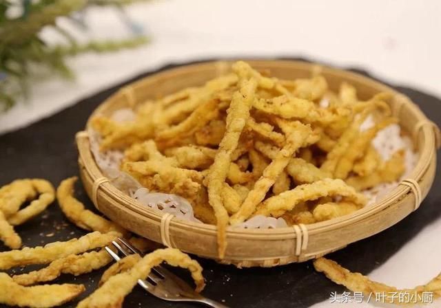 年夜饭菜单巧搭配：4荤5素1汤1主食1甜点，100多元，2小时就搞定